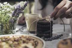 matrimonio-intimo-in-un-campo-di-lavanda-marcella-cistola-6